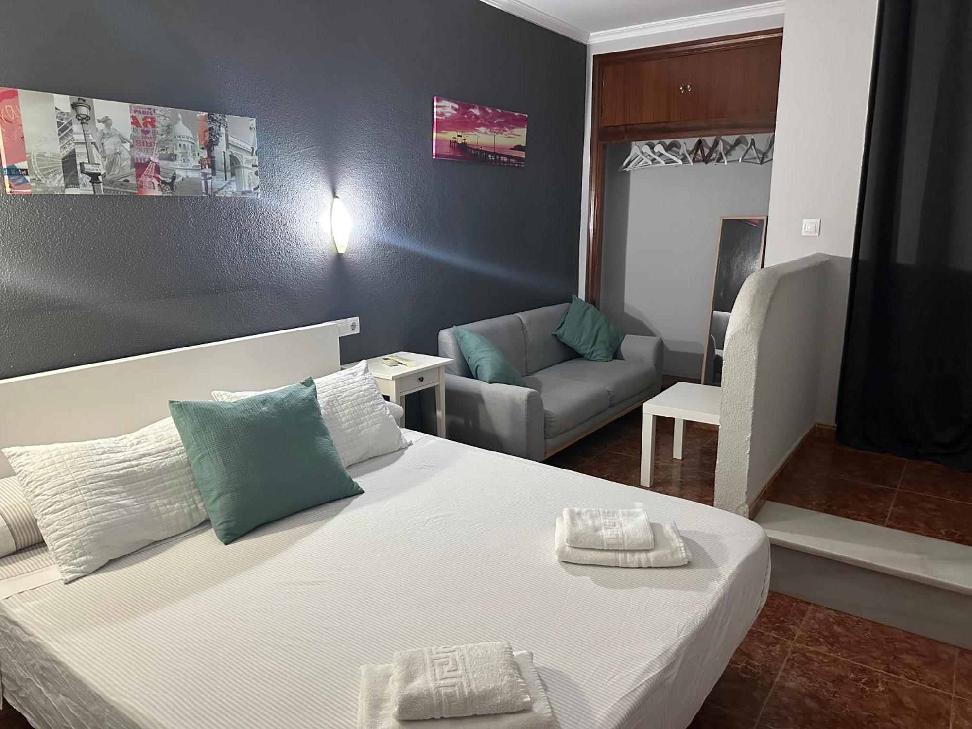 Apartamentos & Rooms Jp Tarifa Bagian luar foto